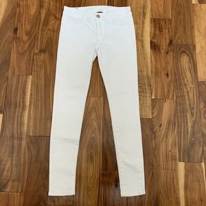 American Eagle White Jegging Skinny Jeans